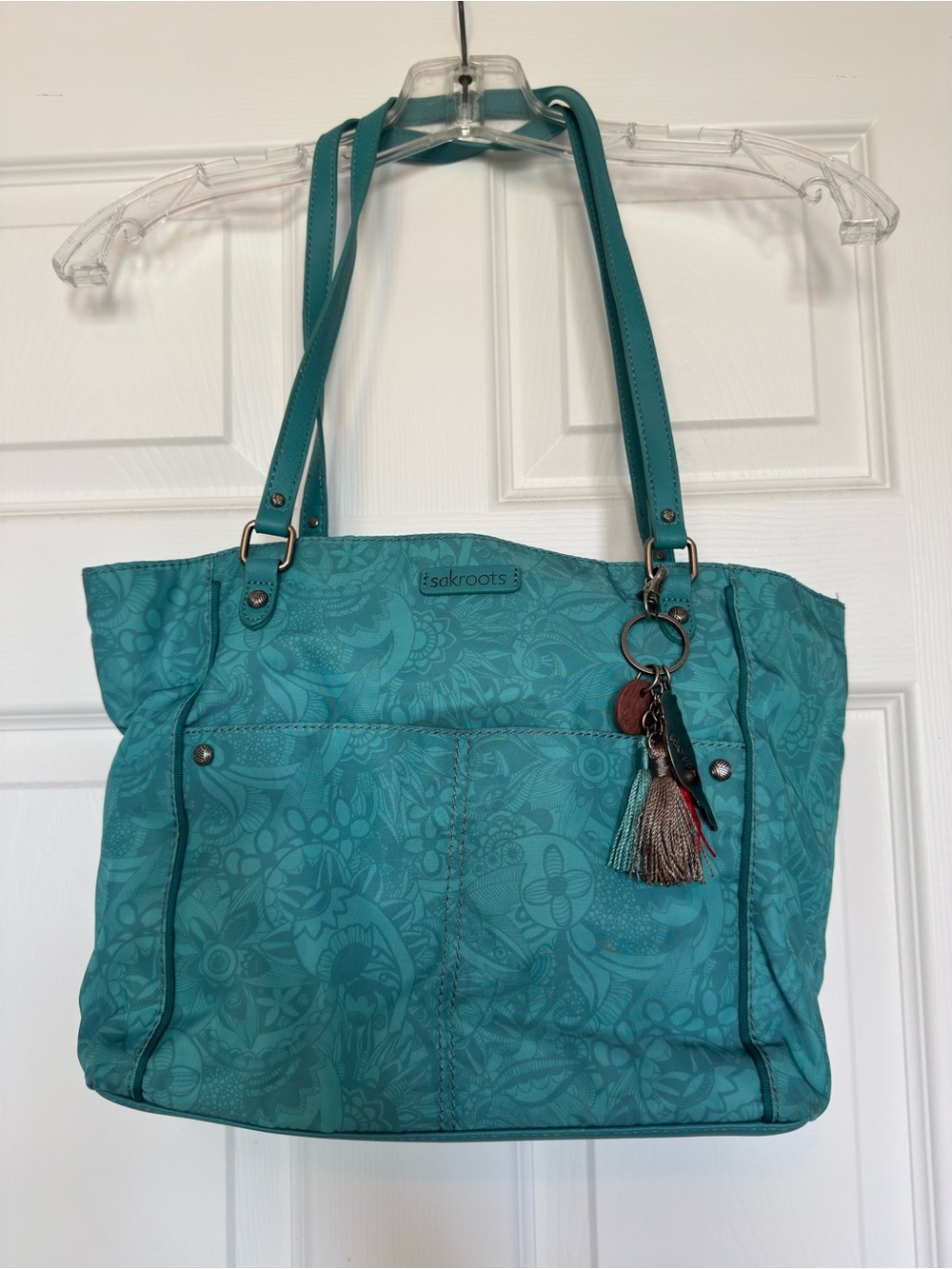 Sakroots Teal Floral-Pattern Tote with Tassel Charm